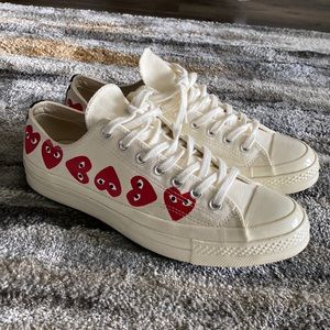 Come de Garçons PLAY X Converse